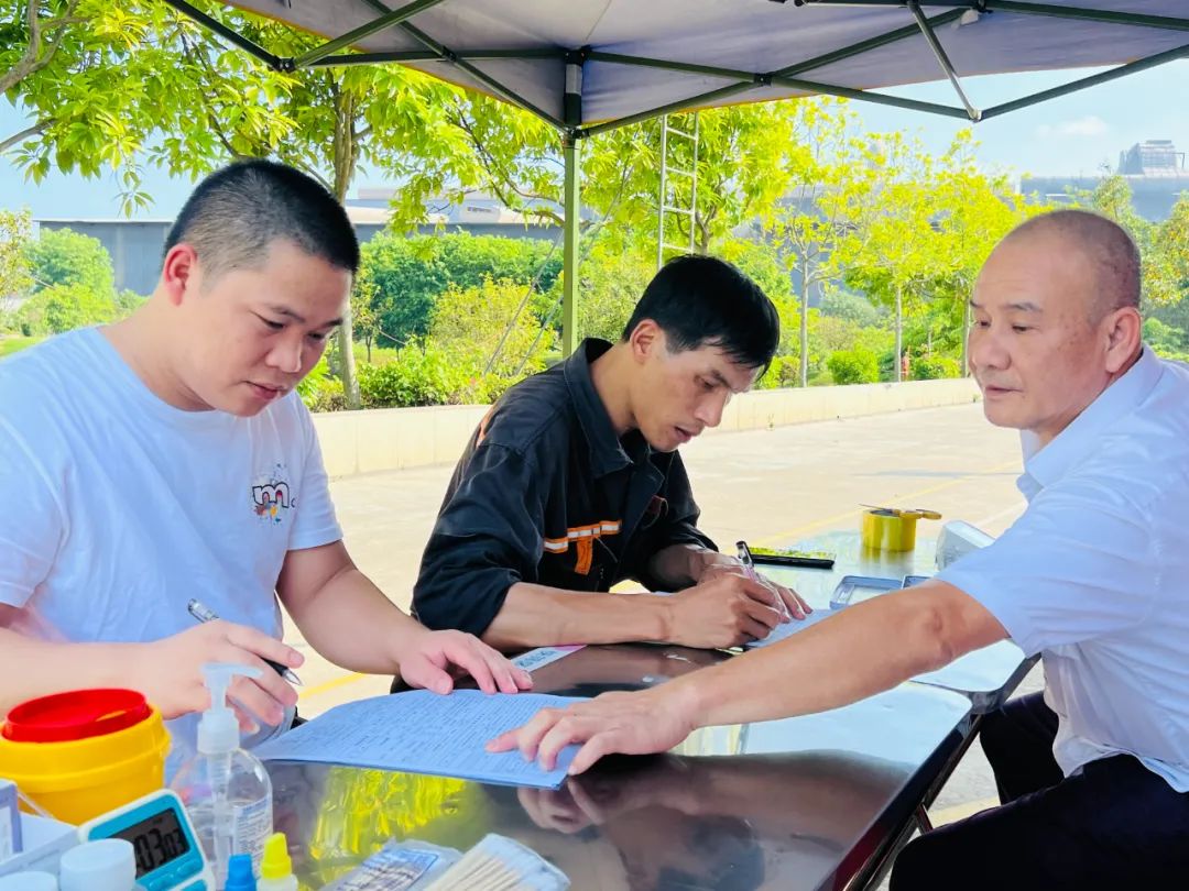 社会公益 | 以青春之名 赴热血之约--金海不锈钢无偿献血活动_广东金海；；Ｑだ眉庞邢薰 - 不锈钢 - 商业 - 物流