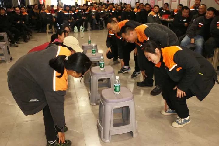 人文眷注 | 情暖冬日 喜辰同乐--金海不锈钢10-12月员工整体生日会圆满举行_广东金海；；Ｑだ眉庞邢薰 - 不锈钢 - 商业 - 物流